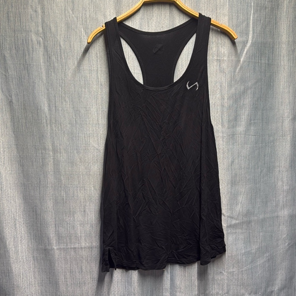 🇺🇸 Black athletic top size XL